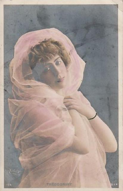 当時の女性 外国  当時のはがき 【23】 < ホビー  当時の女性 外国  当時のはがき 【23】  < ホビーの