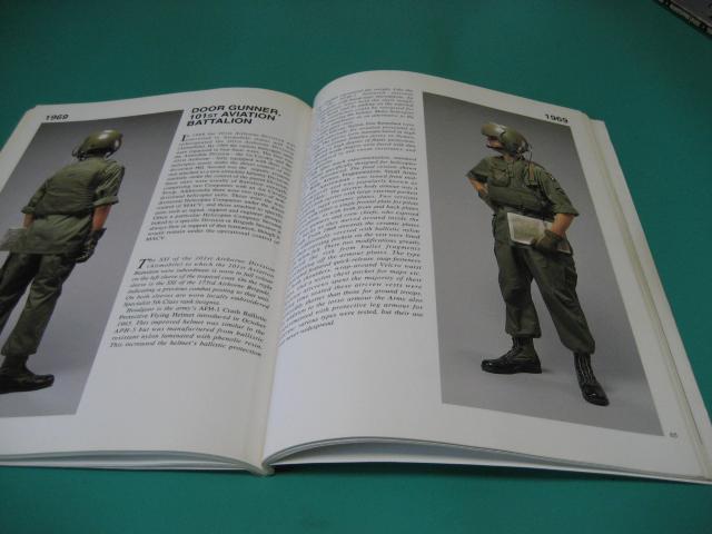 VIETNAM:US UNIFORMS kevin Lyles Printed in Singapore < 本/雑誌 VIETNAM:US UNIFORMS kevin Lyles Printed in Singapore < 本/雑誌の