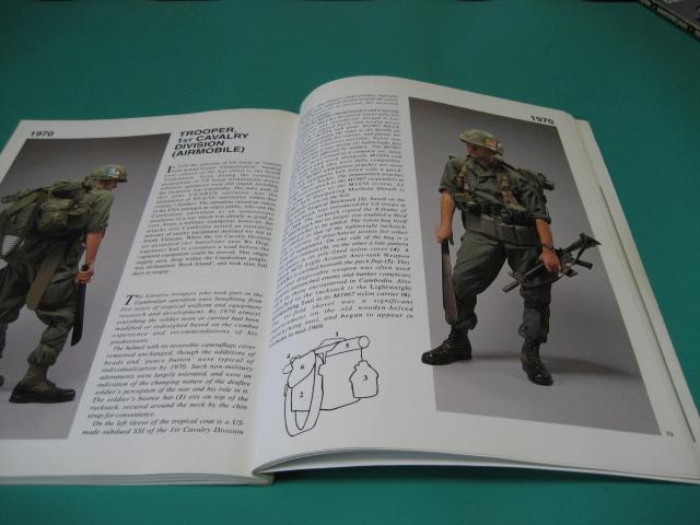 VIETNAM:US UNIFORMS kevin Lyles Printed in Singapore < 本/雑誌 VIETNAM:US UNIFORMS kevin Lyles Printed in Singapore < 本/雑誌の