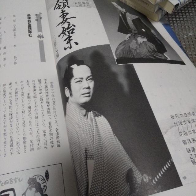 ǑYʌ ptbg  {/G 