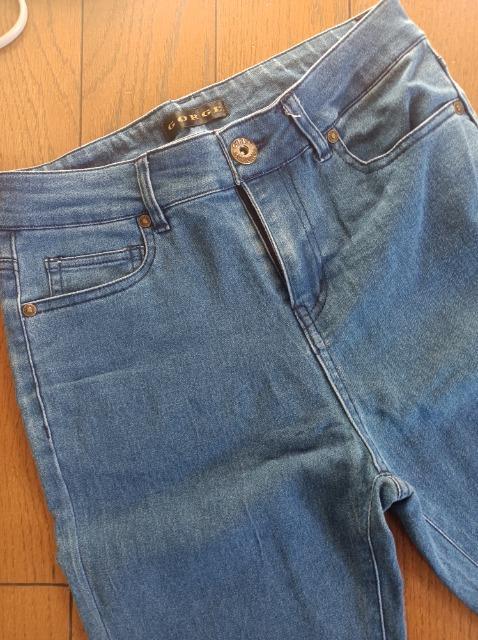 E GORGE★柔らか伸び伸びデニム★新品同様★履き心地抜群★動きやすい★ < 女性ファッション E GORGE★柔らか伸び伸びデニム★新品同様★履き心地抜群★動きやすい★ < 女性ファッションの