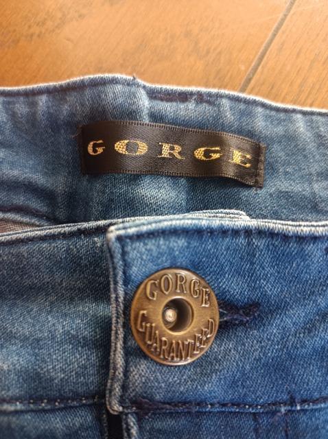 E GORGE★柔らか伸び伸びデニム★新品同様★履き心地抜群★動きやすい★ < 女性ファッション E GORGE★柔らか伸び伸びデニム★新品同様★履き心地抜群★動きやすい★ < 女性ファッションの