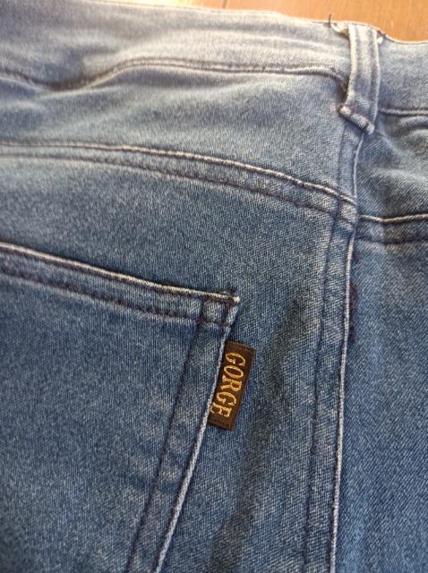 E GORGE★柔らか伸び伸びデニム★新品同様★履き心地抜群★動きやすい★ < 女性ファッション E GORGE★柔らか伸び伸びデニム★新品同様★履き心地抜群★動きやすい★ < 女性ファッションの