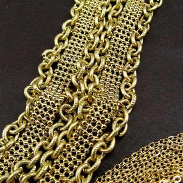 新品mia Collectionアンティーク調チェーンネックレス・ピアス < 女性アクセサリー/時計  新品mia Collectionアンティーク調チェーンネックレス・ピアス < 女性アクセサリー/時計の