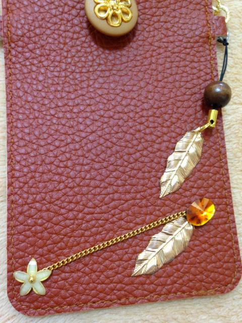 [tꂽ܂ܒʘbƑ삪ł g X}zP[X  Ɠd/AV 