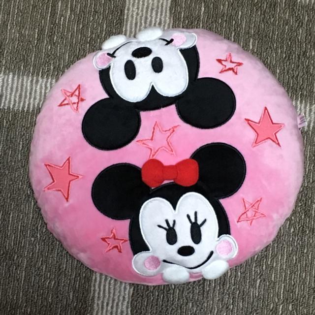 ディズニー・ミッキー&ミニーもっちり円型クッション < アニメ/コミック/キャラクター  ディズニー・ミッキー&ミニーもっちり円型クッション  < アニメ/コミック/キャラクターの