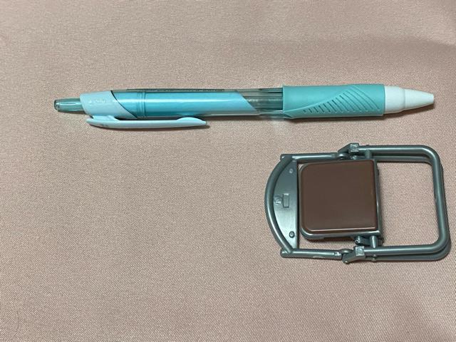 ミニチュア☆折り畳み椅子☆プラスチック < ホビー  ミニチュア☆折り畳み椅子☆プラスチック < ホビーの