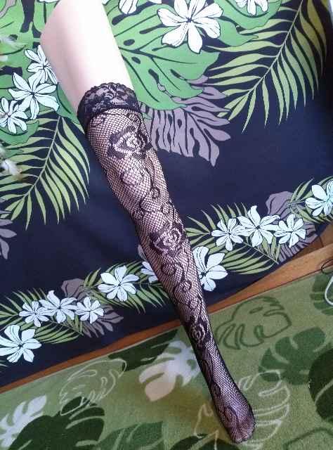 激エロッ(人´エ`*)薔薇柄編み網ガーターストッキングеニーハイ < 女性ファッション  激エロッ(人´エ`*)薔薇柄編み網ガーターストッキングеニーハイ  < 女性ファッションの
