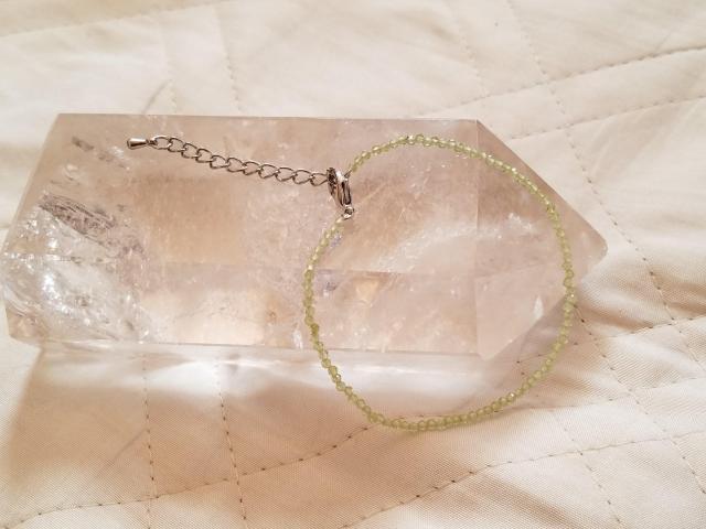 Hand Made ペリドットブレスレット 綺麗な若草色 < 女性アクセサリー/時計  Hand Made ペリドットブレスレット 綺麗な若草色 < 女性アクセサリー/時計の