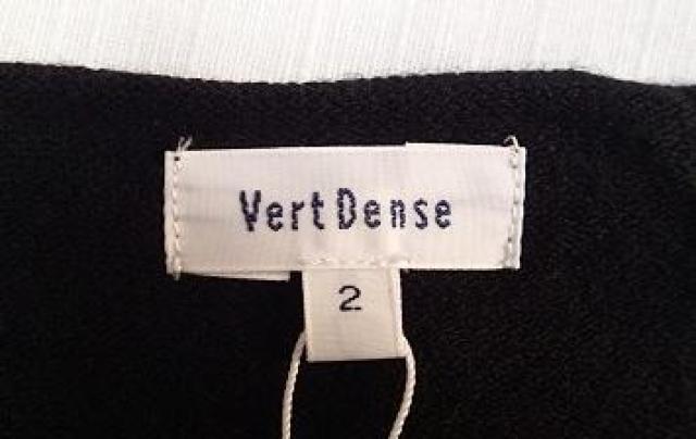 �y���g�p�^�^�O����zVert Dense ���F�[���_���X���f�U�C���g�b�v�X�@�Z�[�^�[�@�`���j�b�N��^�u���b�N�^�T�C�YM �� �����t�@�b�V������ 