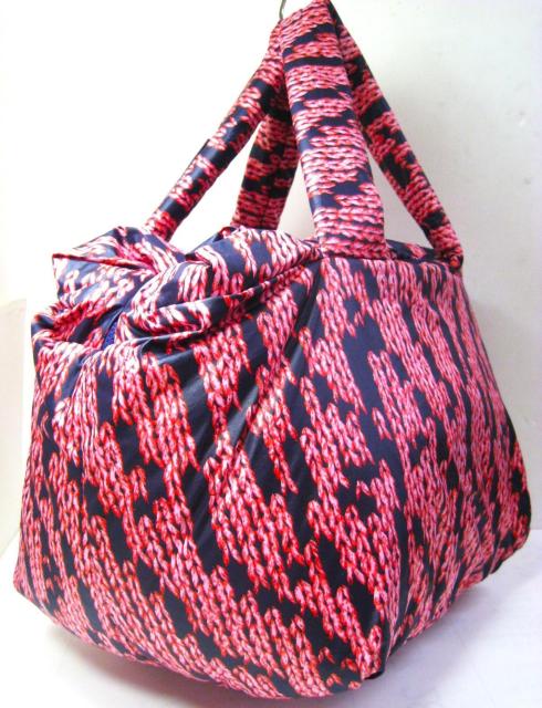 極美品シー バイ クロエSEEBYCHLOE最軽量約300gセミショルダーハンド < ブランド  極美品シー バイ クロエSEEBYCHLOE最軽量約300gセミショルダーハンド < ブランドの