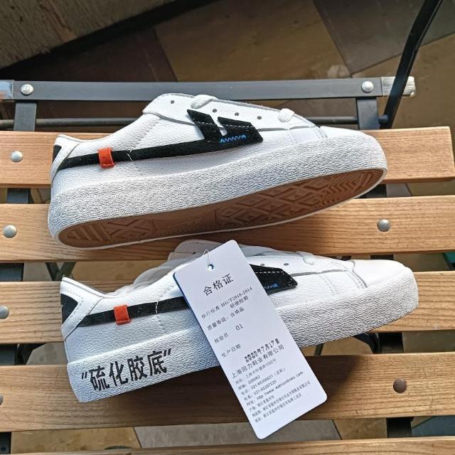 Vi 22.5cm fB[X Xj[J[ zCg V[Y C [Jbg  t@bV 