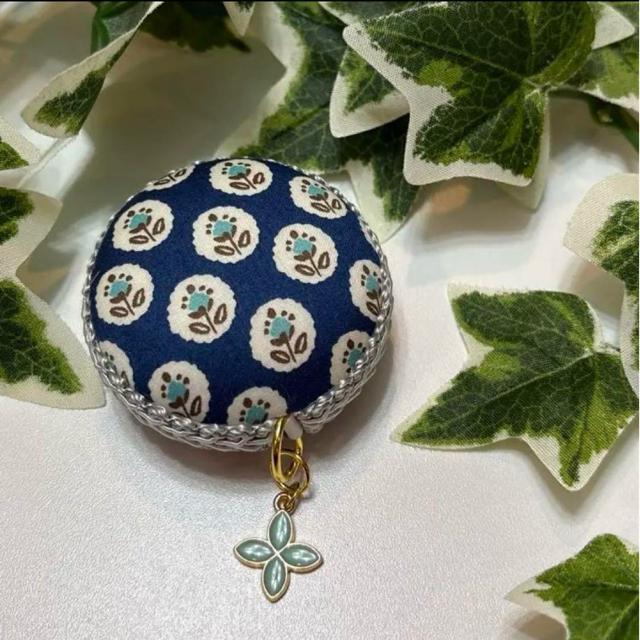 ハンドメイド プロヴァンス風小紋柄 マカロンメジャー 裁縫道具 文具 雑貨 < ペット/手芸/園芸  ハンドメイド プロヴァンス風小紋柄 マカロンメジャー 裁縫道具 文具 雑貨  < ペット/手芸/園芸の