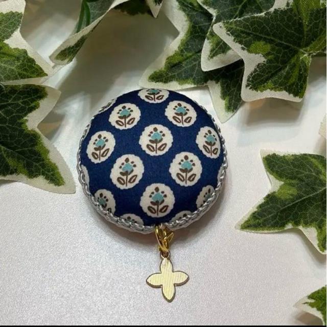 ハンドメイド プロヴァンス風小紋柄 マカロンメジャー 裁縫道具 文具 雑貨 < ペット/手芸/園芸  ハンドメイド プロヴァンス風小紋柄 マカロンメジャー 裁縫道具 文具 雑貨 < ペット/手芸/園芸の