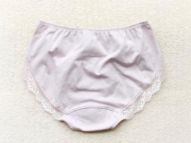Wing Lesiage 綿混 ピンク&Triumph AMOSTYLE ベージュ ショーツ Mサイズ 2枚セット < 女性ファッション  Wing Lesiage 綿混 ピンク&Triumph AMOSTYLE ベージュ ショーツ Mサイズ 2枚セット < 女性ファッションの