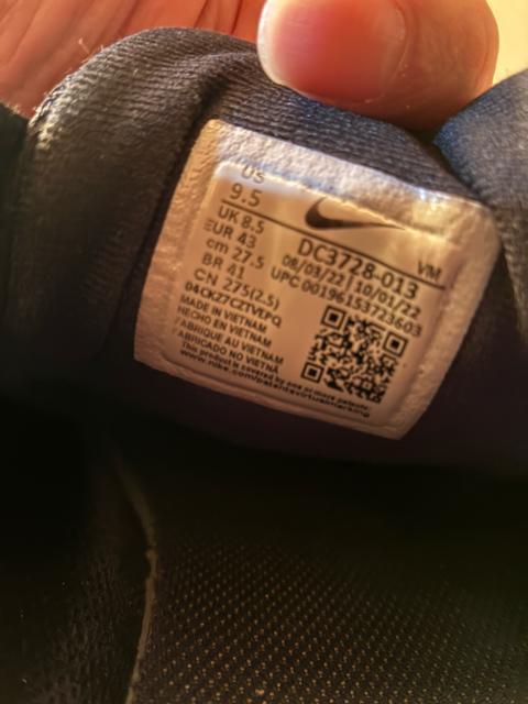 Nike ブラック 27.5cm ランニングスニーカーチョコザップにオススメ!レボリューション6 黄色のスオッシュはなかなか珍しい < ブランド Nike ブラック 27.5cm ランニングスニーカーチョコザップにオススメ!レボリューション6 黄色のスオッシュはなかなか珍しい < ブランドの