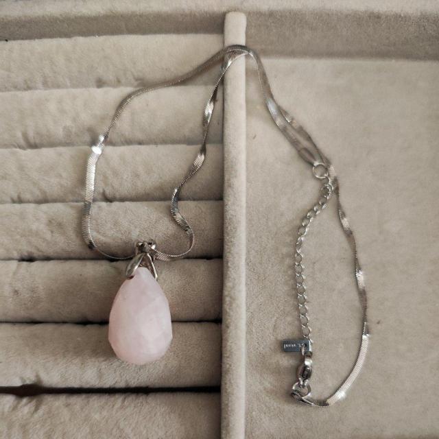 �s���N�N�H�[�c�̃l�b�N���X  �� �����A�N�Z�T���[/���v�� 