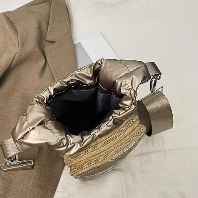 �����X���i1190�~���A�E�g�h�A�p�E�H�[�^�[�{�g���z���_�[�A���]�ԗp�n�C�h���[�V�����p�b�N�A���W���[�p�V�����_�[�o�b�O �S�[���h �� �����t�@�b�V������ 