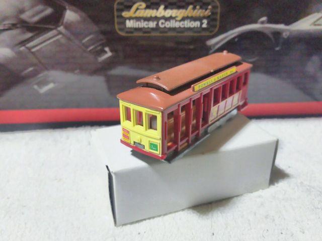 ���g�~�J �M�t�g���� �T���t�����V�X�R �P�[�u���J�[ ���C��  �� �z�r�[�� 