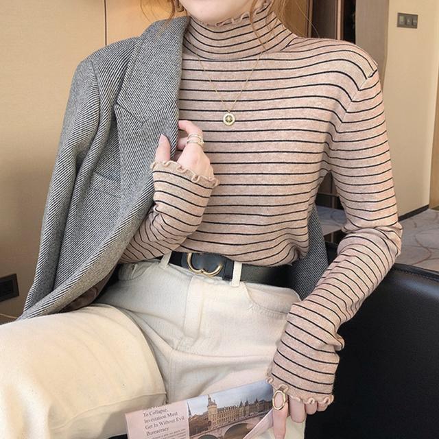 送料無料 新品 ボーダー柄ニットトップス 韓国ハイネック < 女性ファッション  送料無料 新品 ボーダー柄ニットトップス 韓国ハイネック < 女性ファッションの