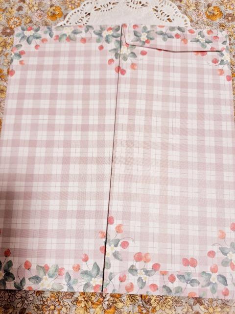 お裾分け☆いちご柄縦型封筒2枚☆ < インテリア/ライフ お裾分け☆いちご柄縦型封筒2枚☆ < インテリア/ライフの
