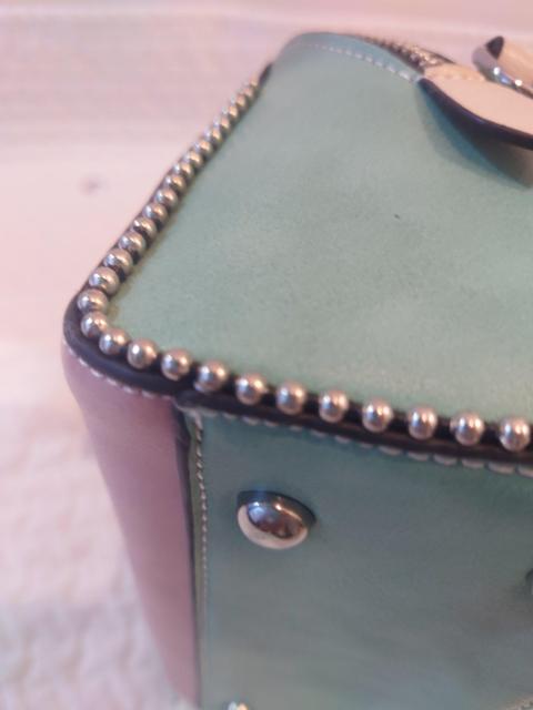 難あり!バイカラーお洒落バッグ 定価7480円 < 女性ファッション 難あり!バイカラーお洒落バッグ 定価7480円 < 女性ファッションの