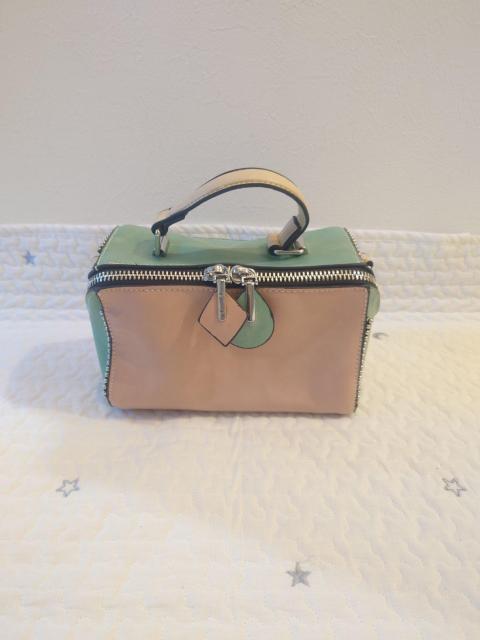 難あり!バイカラーお洒落バッグ 定価7480円 < 女性ファッション 難あり!バイカラーお洒落バッグ 定価7480円 < 女性ファッションの