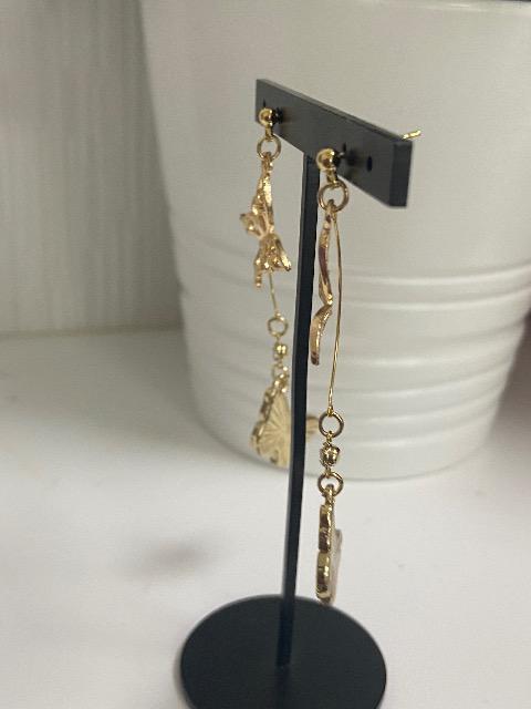 ハンドメイド バタフライのチャームを使用したピアス イエロー < 女性ファッション  ハンドメイド バタフライのチャームを使用したピアス イエロー < 女性ファッションの