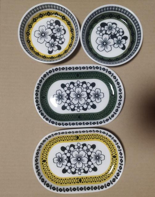 レトロ 北欧調 花柄オーバルプレート 小皿 豆皿 昭和レトロ風 < インテリア/ライフ  レトロ 北欧調 花柄オーバルプレート 小皿 豆皿 昭和レトロ風  < インテリア/ライフの