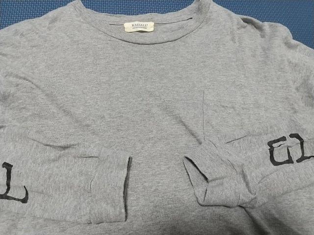 RADIALL カー車 バックプリント 長袖Tシャツ Mサイズ グレー ラディアル MADEINJAPAN 日本製 ルードブランド < ブランド  RADIALL カー車 バックプリント 長袖Tシャツ Mサイズ グレー ラディアル MADEINJAPAN 日本製 ルードブランド < ブランドの