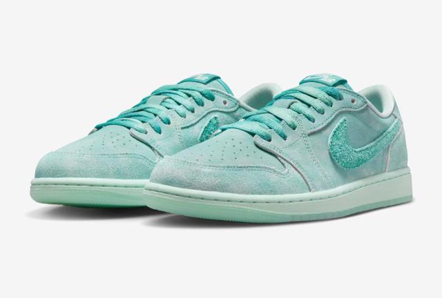 AIR JORDAN 1 LOW OG   uh 