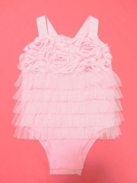 シフォンローズリボンロンパースフリルベビーmudpieピンク < キッズ/ベビー  シフォンローズリボンロンパースフリルベビーmudpieピンク  < キッズ/ベビーの