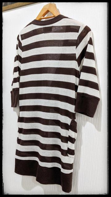 ★ventviolet★ヴァンヴィオレ★カーディガン★白茶ボーダー★七分袖★Mサイズ★春先から秋口までに★まとめ買い歓迎★ < 女性ファッション  ★ventviolet★ヴァンヴィオレ★カーディガン★白茶ボーダー★七分袖★Mサイズ★春先から秋口までに★まとめ買い歓迎★ < 女性ファッションの