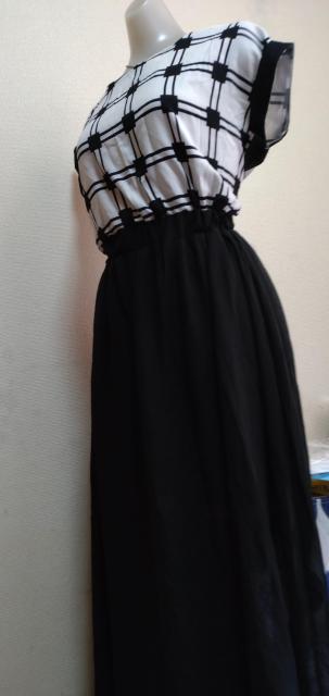 ロングシフォンワンピース。Lサイズ < 女性ファッション  ロングシフォンワンピース。Lサイズ  < 女性ファッションの