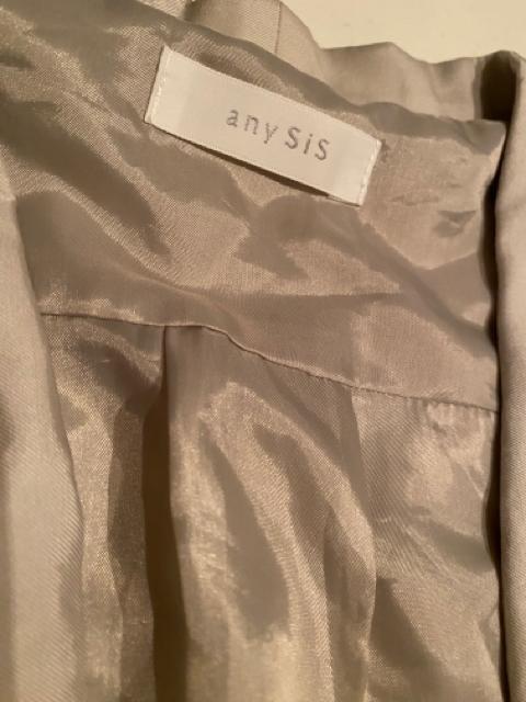 z@any  SiS  TCYM xXg@W  uh 