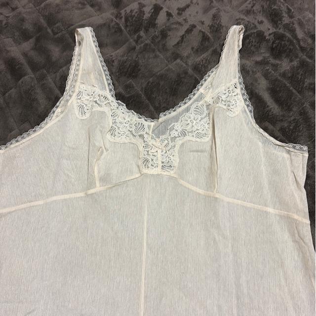 タンス整理品 衣類 おまとめOK ホームクリーニング済み スリップ Mサイズくらい < 女性ファッション  タンス整理品 衣類 おまとめOK ホームクリーニング済み スリップ Mサイズくらい  < 女性ファッションの