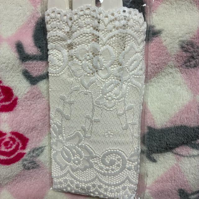 送料無料! 新品未使用未開封 ホワイトレースアームカバー フラワーデザイン < 女性ファッション  送料無料! 新品未使用未開封 ホワイトレースアームカバー フラワーデザイン < 女性ファッションの