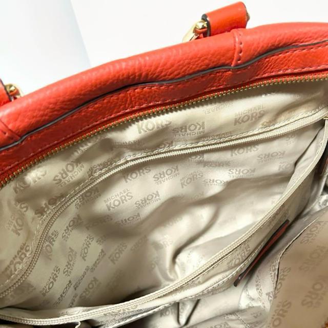 美品 Michael Kors マイケルコース ハンドバッグ オレンジ レッド < ブランド 美品 Michael Kors マイケルコース ハンドバッグ オレンジ レッド < ブランドの