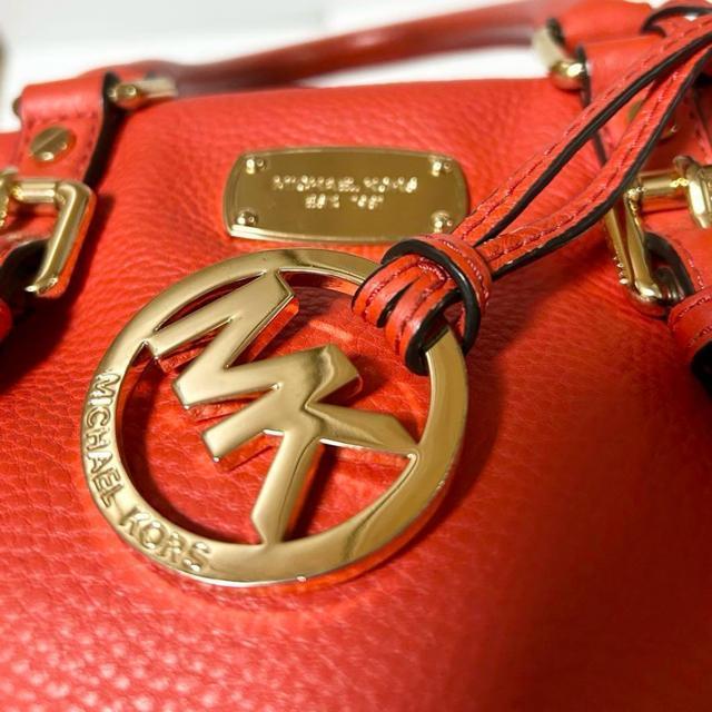 美品 Michael Kors マイケルコース ハンドバッグ オレンジ レッド < ブランド 美品 Michael Kors マイケルコース ハンドバッグ オレンジ レッド < ブランドの