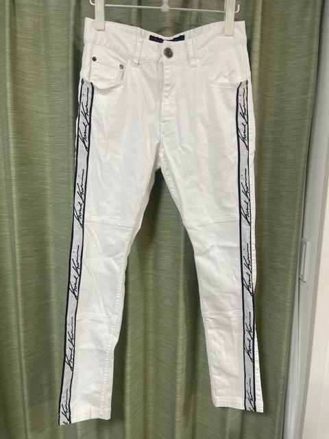 Karl Kani カールカナイ スキニーパンツ ゴルフパンツ白 サイズ32 L ストレッチ パンツ ジーンズ ホワイト 白 < ブランド Karl Kani カールカナイ スキニーパンツ ゴルフパンツ白 サイズ32 L ストレッチ パンツ ジーンズ ホワイト 白 < ブランドの