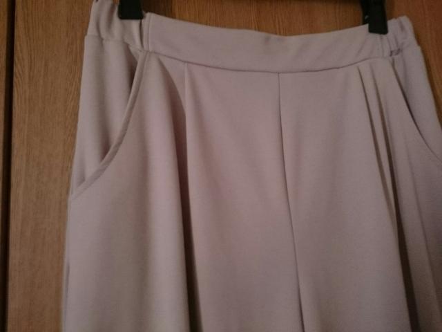 grove グローブ☆ワイドパンツ★ベージュ☆美シルエット★ < ブランド  grove グローブ☆ワイドパンツ★ベージュ☆美シルエット★ < ブランドの