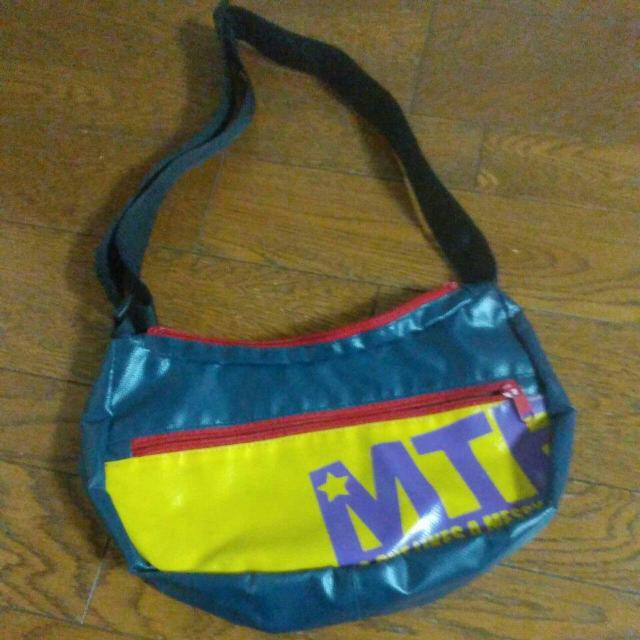 3can4on 男の子用 バッグ 横幅31cm縦27cm 美品 < キッズ/ベビー  3can4on 男の子用 バッグ 横幅31cm縦27cm 美品  < キッズ/ベビーの