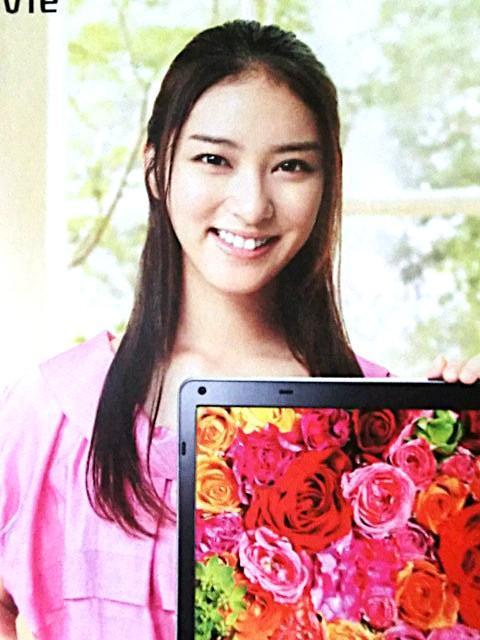 武井咲★☆切り抜き20ページファイル冊子☆★ < タレントグッズ 武井咲★☆切り抜き20ページファイル冊子☆★ < タレントグッズの