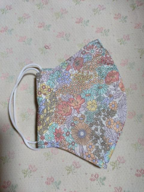 【送料無料】ハンドメイド 大人用マスク リバティ柄 < ペット/手芸/園芸 【送料無料】ハンドメイド 大人用マスク リバティ柄 < ペット/手芸/園芸の