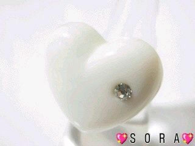 激カワ♪キラキララインストーン ぷっくりハート リング指輪 ホワイト < 女性アクセサリー/時計 激カワ♪キラキララインストーン ぷっくりハート リング指輪 ホワイト < 女性アクセサリー/時計の