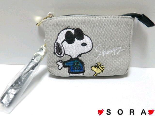 【スヌーピー】可愛い♪伸びるリール&定期パスケース付 刺繍デイリーポーチ < アニメ/コミック/キャラクター 【スヌーピー】可愛い♪伸びるリール&定期パスケース付 刺繍デイリーポーチ < アニメ/コミック/キャラクターの