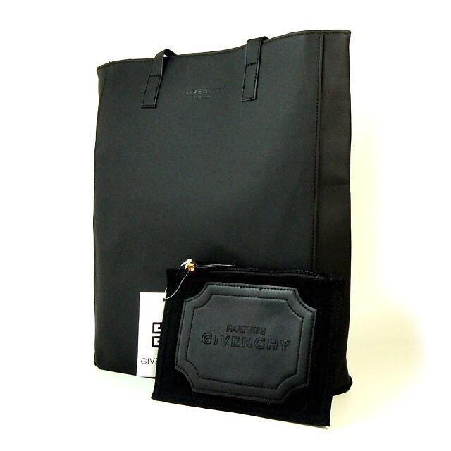 【GIVENCHY】ジバンシー/正規『トートバッグ & ポーチ』新品 < 女性ファッション  【GIVENCHY】ジバンシー/正規『トートバッグ & ポーチ』新品 < 女性ファッションの