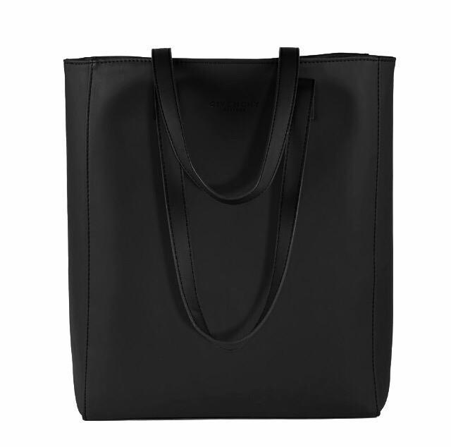 【GIVENCHY】ジバンシー/正規『トートバッグ & ポーチ』新品 < 女性ファッション  【GIVENCHY】ジバンシー/正規『トートバッグ & ポーチ』新品 < 女性ファッションの