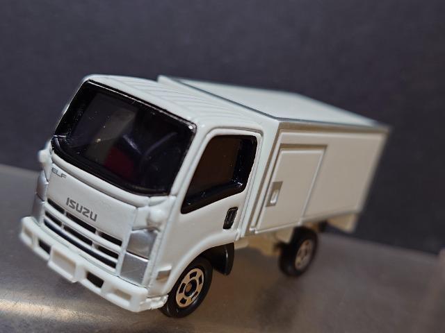 ★赤箱トミカ6★いすゞエルフ★ < ホビー  ★赤箱トミカ6★いすゞエルフ★ < ホビーの