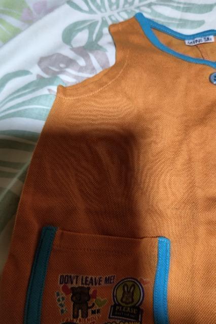 ★新品袖無しオレンジロンパース70 < キッズ/ベビー  ★新品袖無しオレンジロンパース70 < キッズ/ベビーの